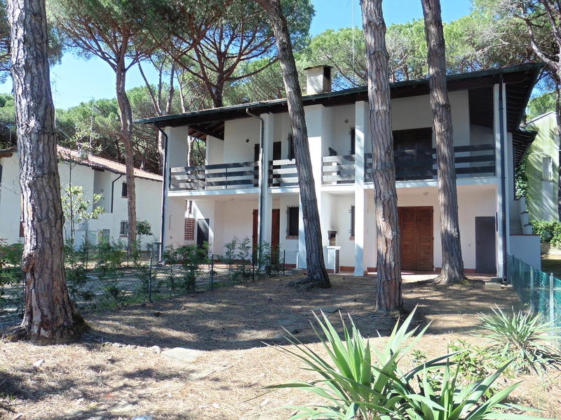Pronájem Lido di Spina, vila v 1. patře s vlastní zahradou a velkou terasou - Villa Achille 117