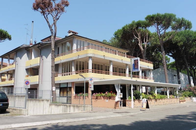 Lido di Spina, Ferienwohnung mieten; Apartment für 6 Personen - Leonardo B2