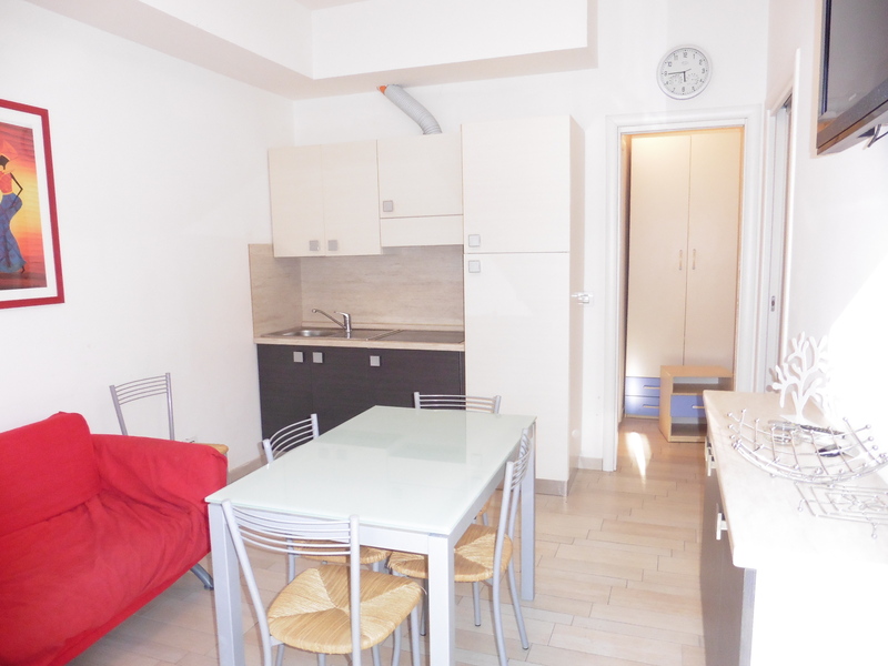 Apartamenty wakacyjne  Lido di Spina, wybrzeże Emilia-Romagna. Mieszkanie wakacyjne dla 4 osoby - Apartament Garda