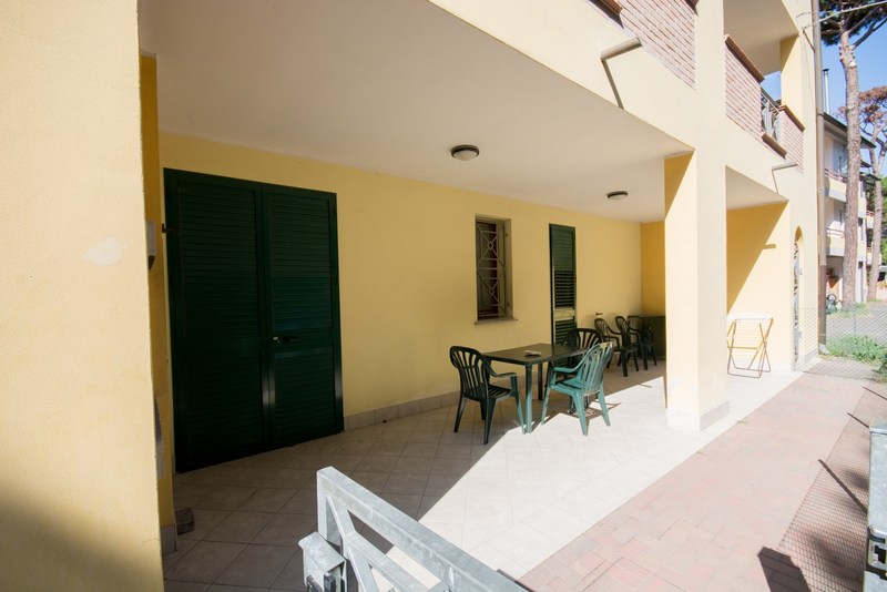 Lido di Spina Ferienwohnungen zu mieten. Wohnung im Erdgeschoss mit privatem Garten - Residence Le Terrazze 2