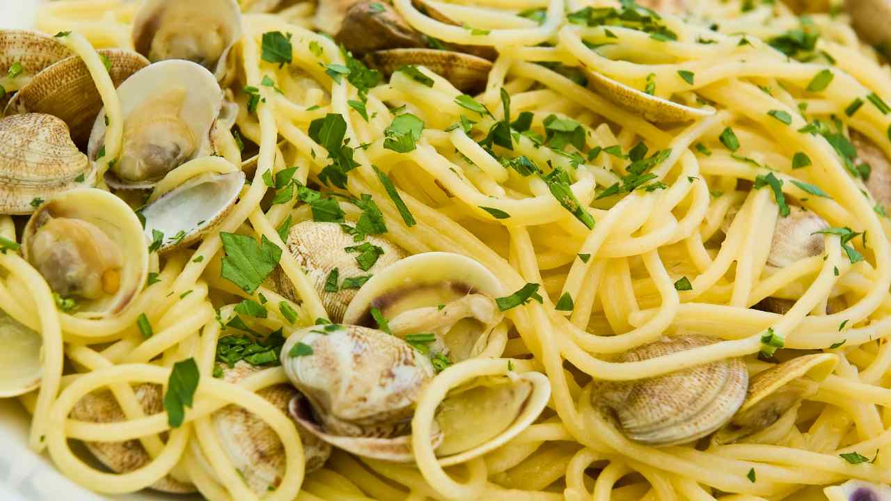 Spaghetti alle vongole comacchio